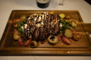 Among the standout dishes on our menu is the Tagliata di Manzo—a culinary masterpiece that embodies the essence of fine dining and authentic Italian cooking.